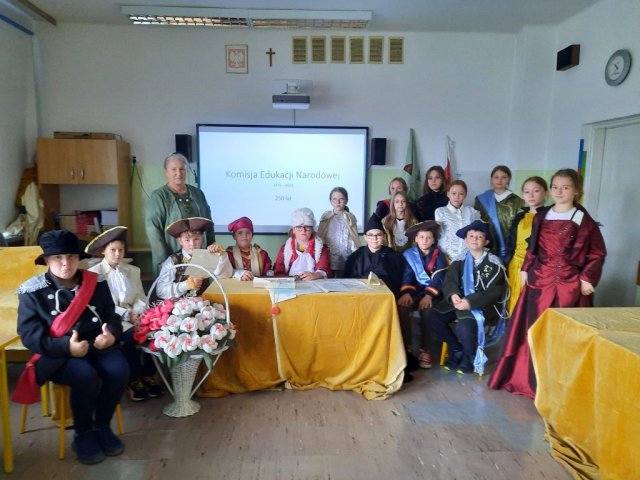 b_1024_768_0_00_images_2023_2024_Nowacka_TKJP_394492435_792097669384850_2216388364990881363_n